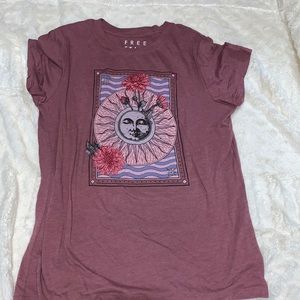 Tshirt from Hollister, Tight fit.